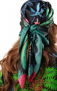 MEDIUM Foulard Wild Herborium Noir